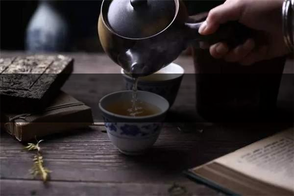 走入茶中，泡出自我-1