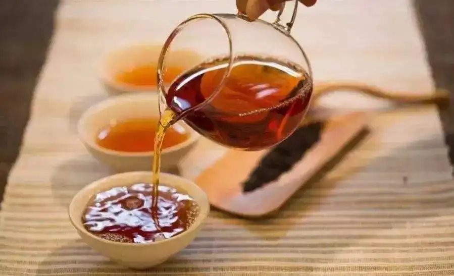 普洱茶怎么這么濃？