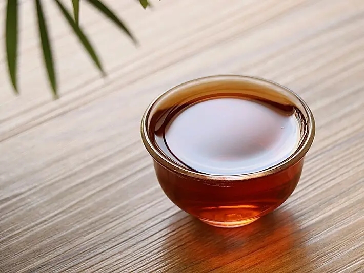 長期喝普洱茶的人，都怎么樣了？為你總結(jié)：或可得到3個(gè)好處