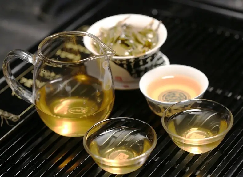 泡茶用什么水？礦泉水，純凈水還是自來水？老中醫(yī)的做法值得參考