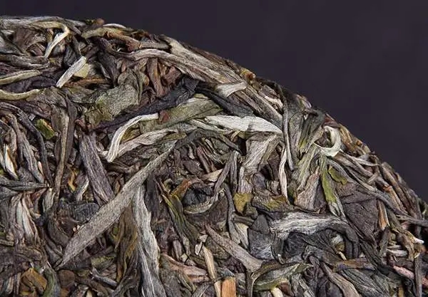 普洱茶屬于什么茶？普洱茶為什么會(huì)越陳越香？