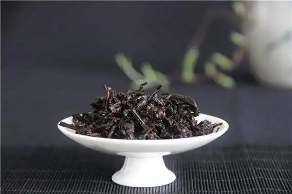 判斷普洱茶是不是好料，只看一個地方！