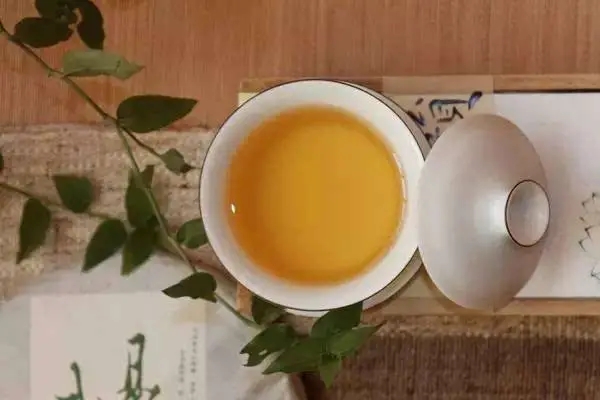 都在追求“古樹(shù)純料”，拼配茶真的不如純料的？
