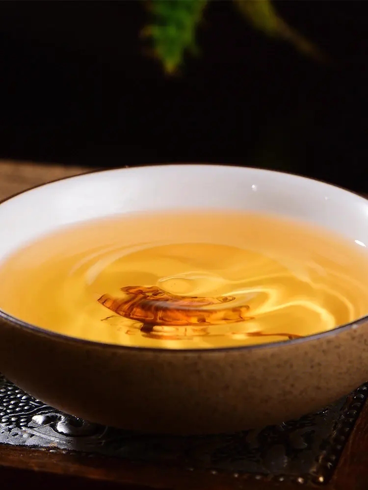 2023年白鶯山古樹春茶價(jià)格是多少？